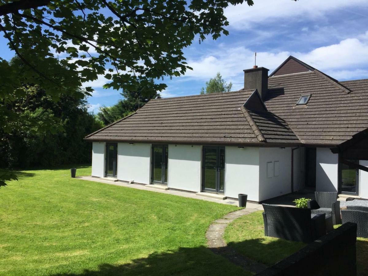 Tudor Lodge Guest Accommodation Bunratty Exteriör bild